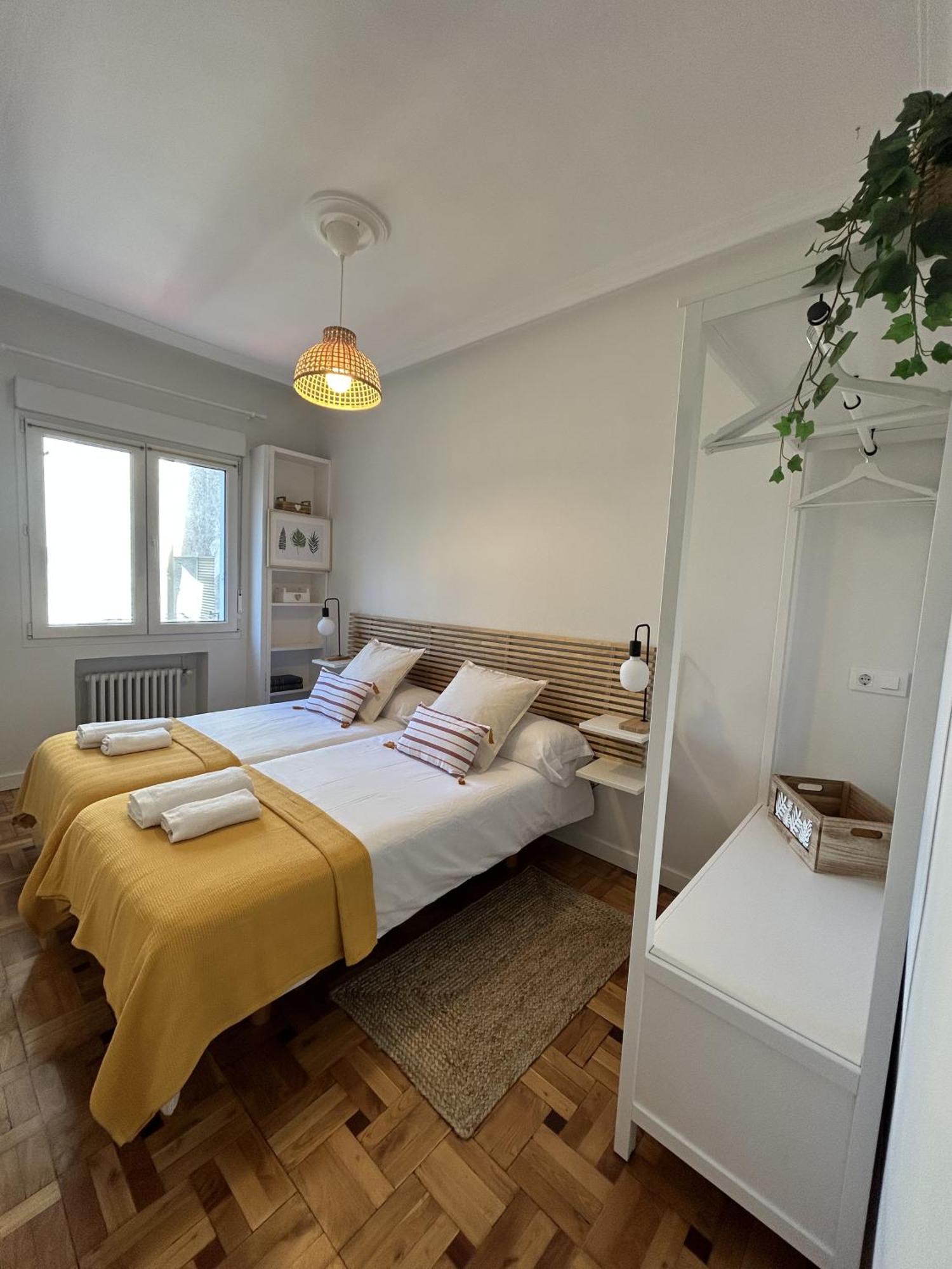 Apartment Paseo Del Muro